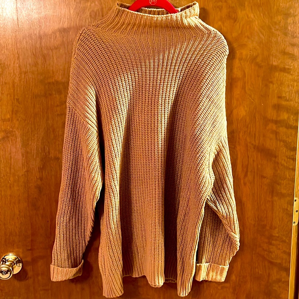 AE Sweater